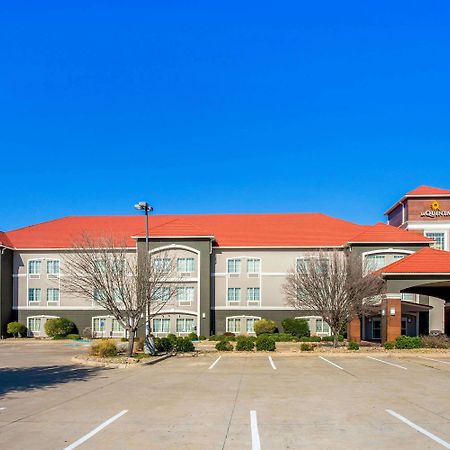 La Quinta By Wyndham Eastland Hotel Bagian luar foto
