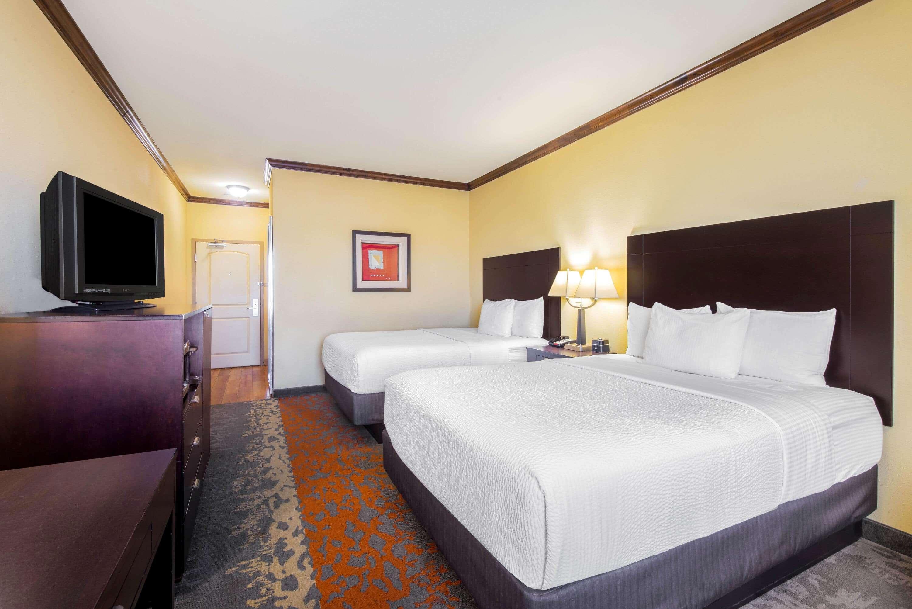 La Quinta By Wyndham Eastland Hotel Bagian luar foto