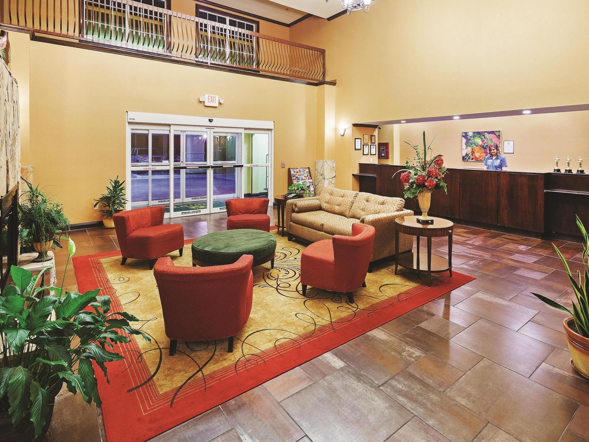 La Quinta By Wyndham Eastland Hotel Bagian luar foto